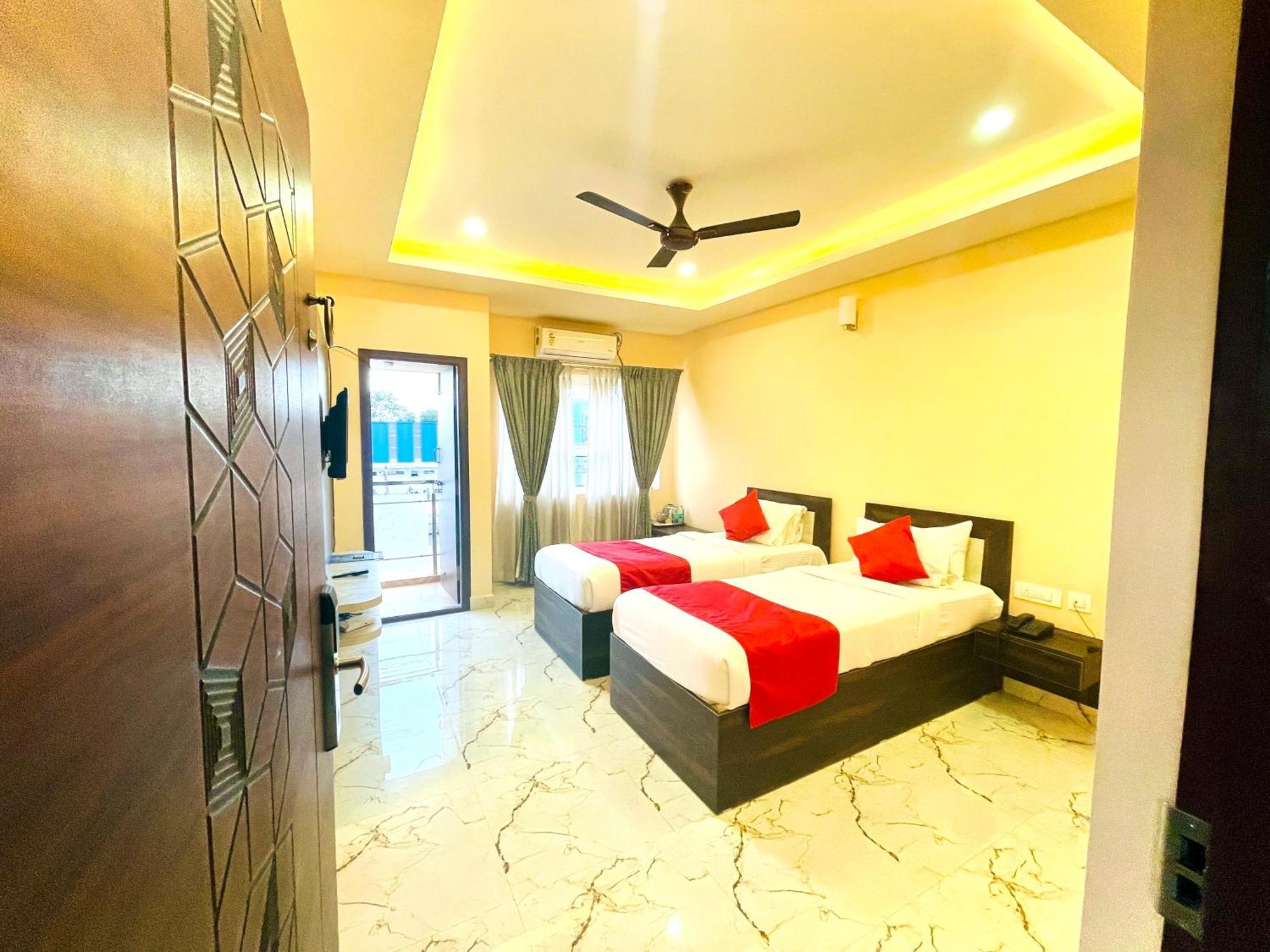 Aura By Agira Hotels Yelahanka Exterior photo